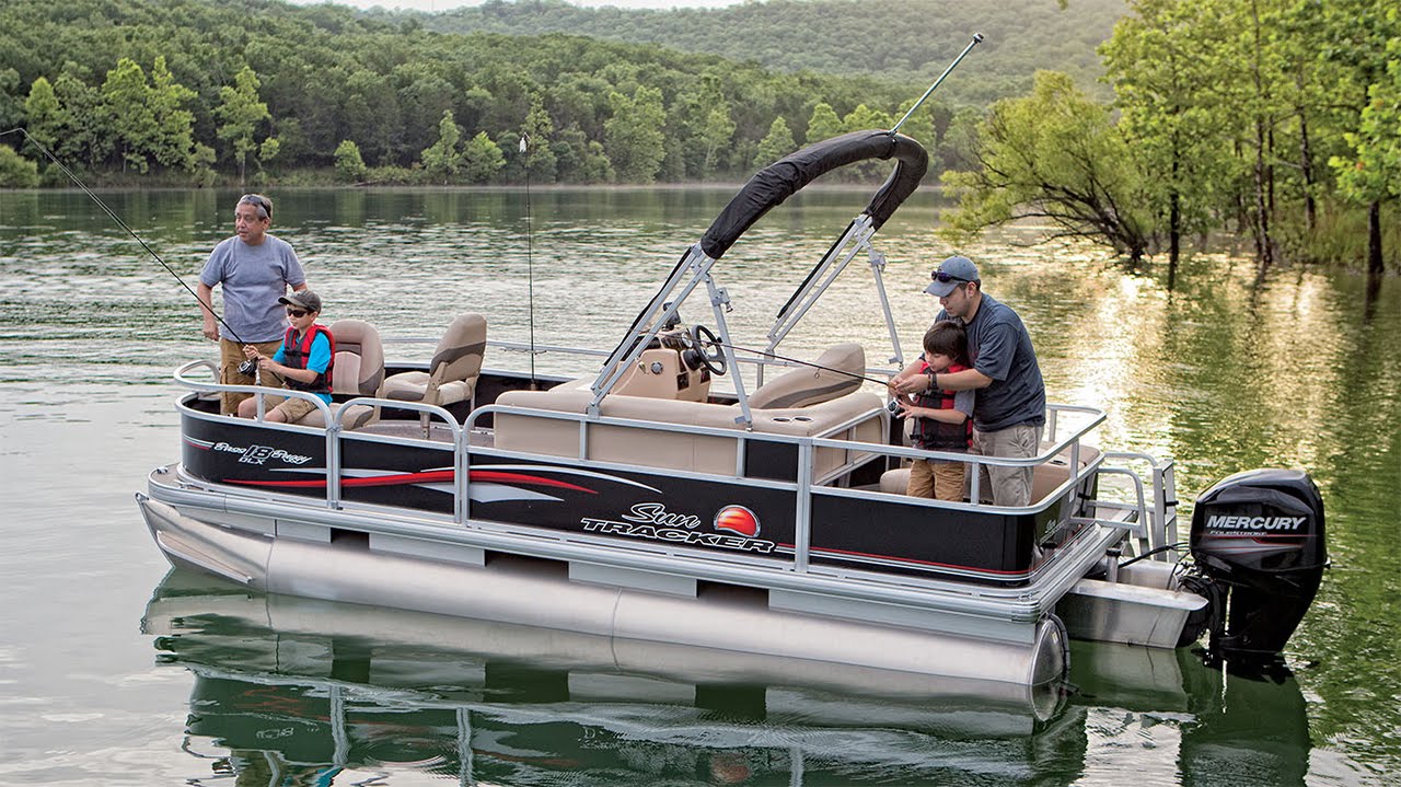 2019 Sun Tracker Fishin' Barge 24 DLX